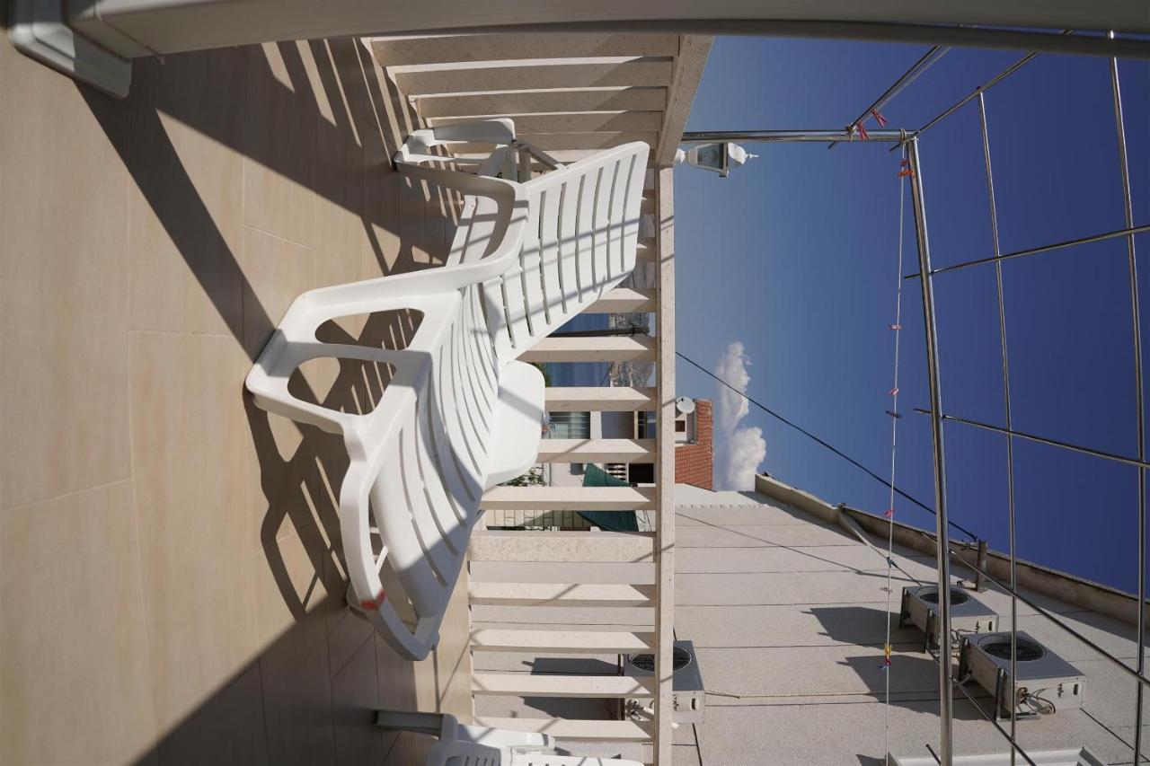 Apartments Mare Trogir Eksteriør bilde