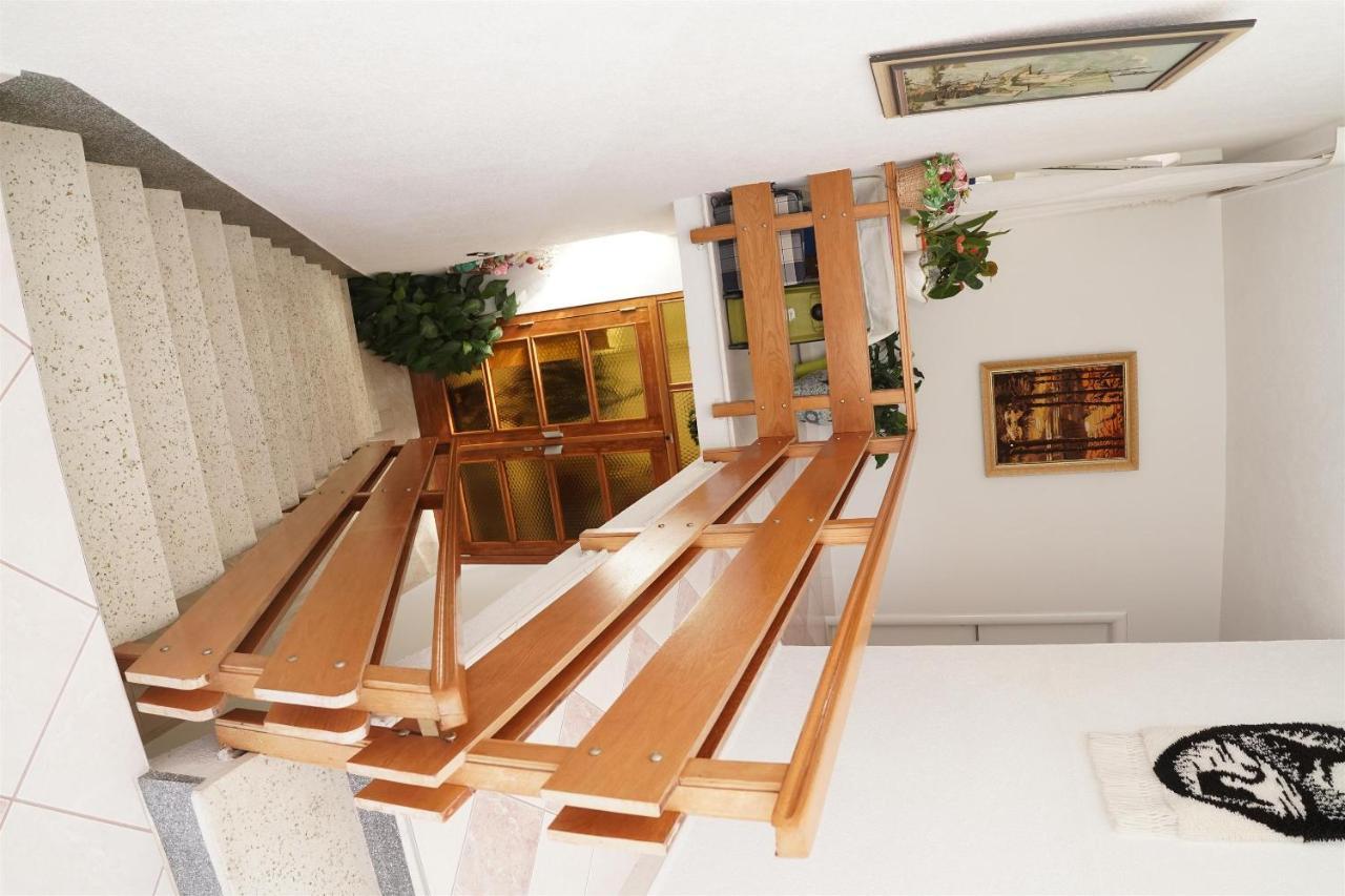 Apartments Mare Trogir Eksteriør bilde